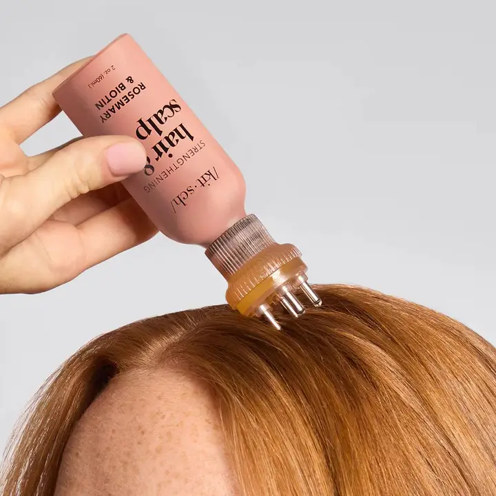 /kit.sch/ Scalp & Hair Oil Applicator- Terracotta